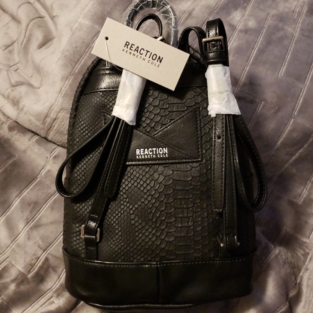 Kenneth Cole mini Backpack - Picture 2 of 3